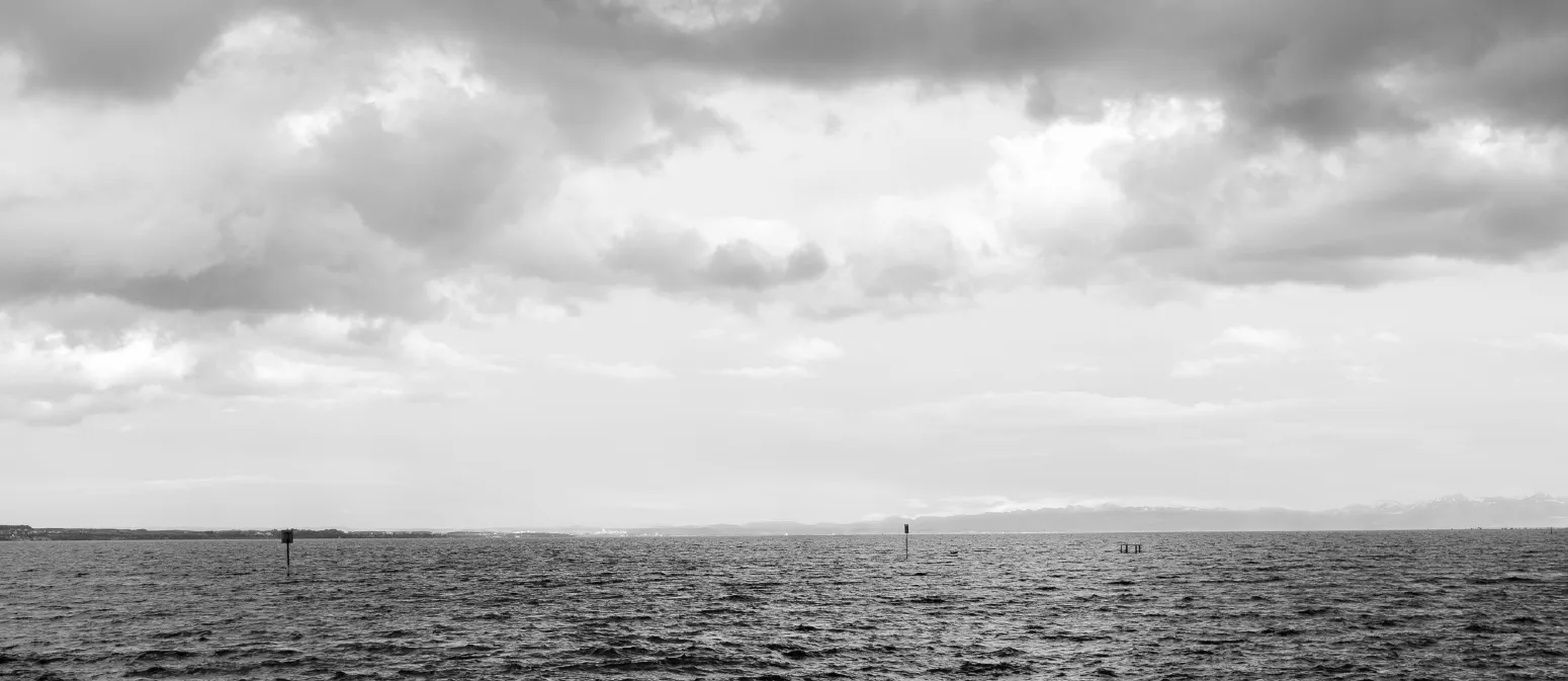 Wolkendecke. Bodensee, Kreuzlingen. Mai 2012